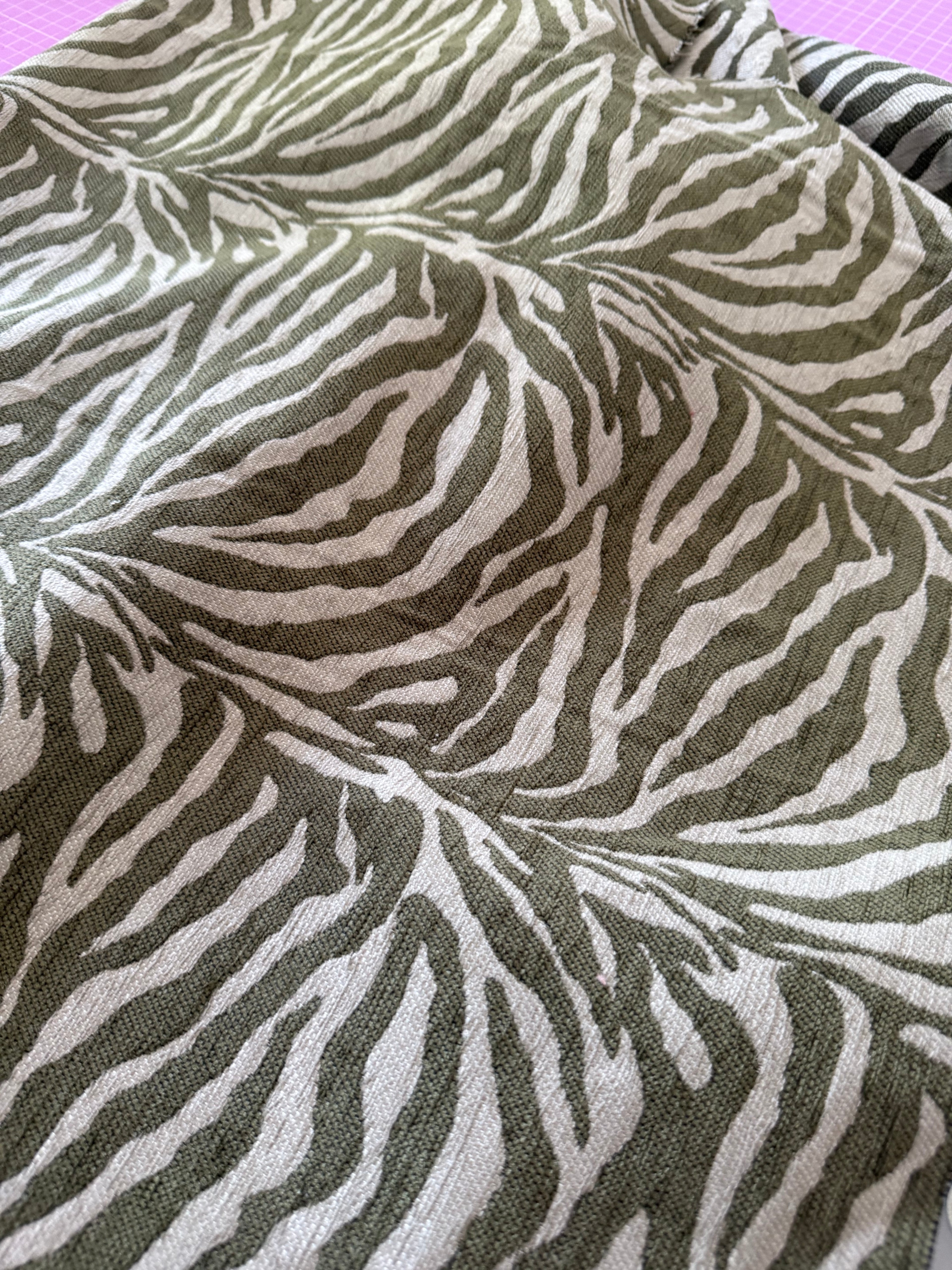 Luxury FiouStar To Go Hundetragetasche Taupe