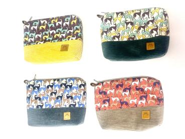 Preview: Farbenfrohe Kosmetoktaschen mit Windhundmotiv